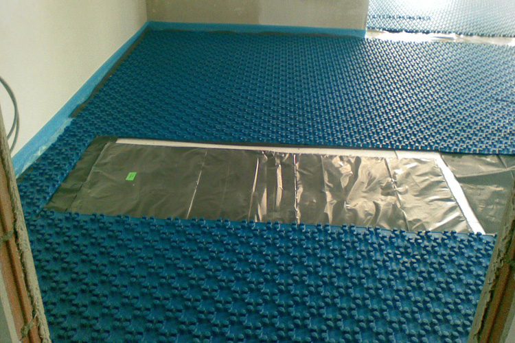 GEOVITAL Baumatte verlegt