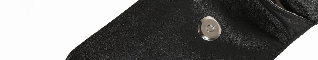 Magnetverschluss der RFID Schlüsseltasche LEDER